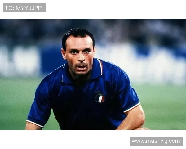 追忆足球传奇人物那些已离世的明星球员与他们的辉煌岁月